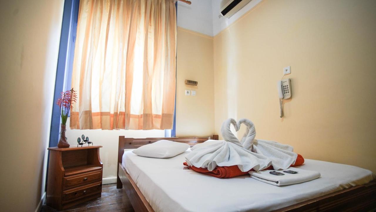 The Student & Travellers Inn Ateny Zewnętrze zdjęcie